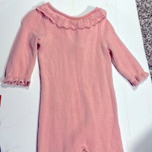 Beautiful pajamas for little baby 3-6 months